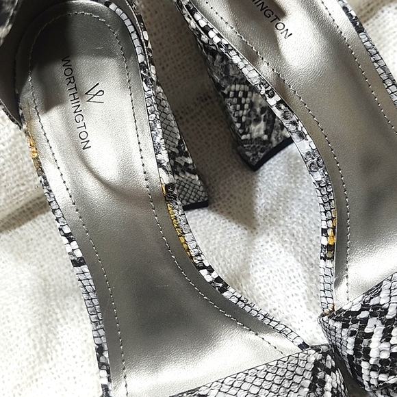 Worthington Lafayette Snake Print Block Heel Sandals - Picture 5 of 6
